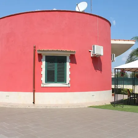 Costanzo Al Mare Holiday home *