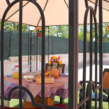 Costanzo Al Mare Holiday home *