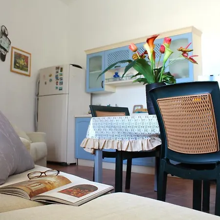 Costanzo Al Mare Holiday home *